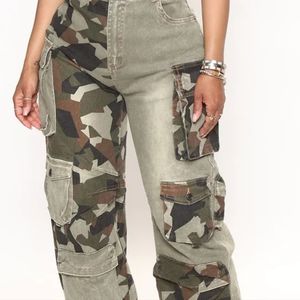 BOHO Cargo.... Fashion Nova Pants womens.   SIZE 3X